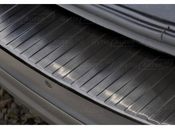 Bakfangerbeskytter til Ford Kuga 2013-2019 | gytisautek.no