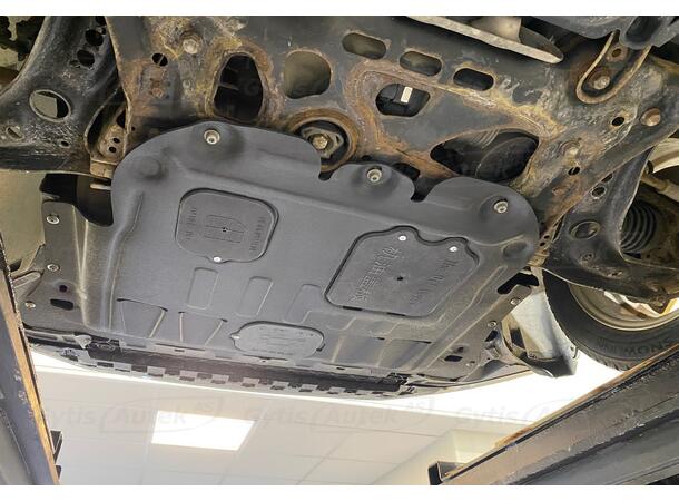 Bunnplate. Plast. Forsterket Skoda Octavia 2013-2020 