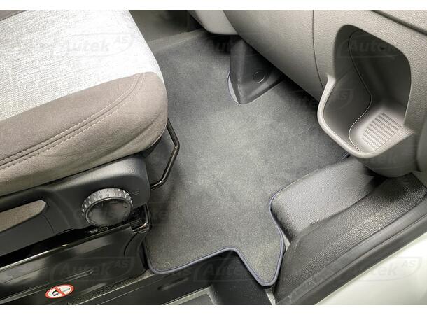 Gulvmatter i stoff til Ford Transit 2014-> Bobil | gytisautek.no