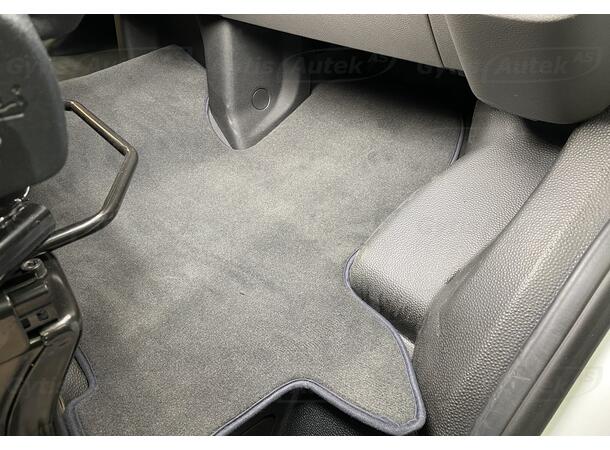 Gulvmatter i stoff til Ford Transit 2014-> Bobil | gytisautek.no