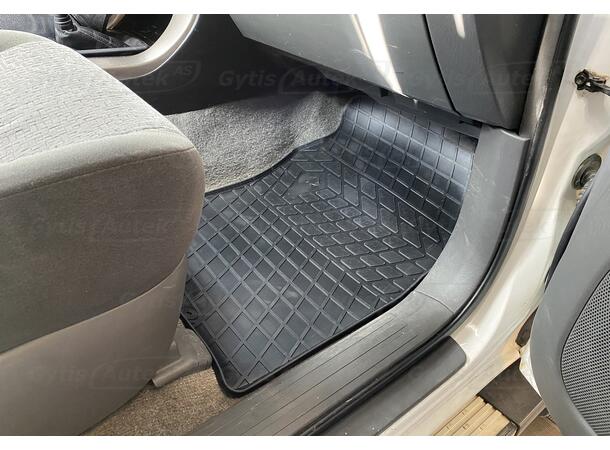 Gummimatter til Toyota Land Cruiser 120 | gytisautek.no
