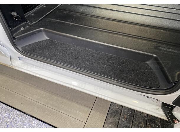 Instegsmattor | Ford Tourneo Custom 2024-> | gytek.se