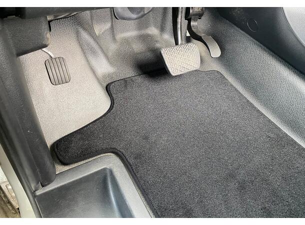 Bilmattor. 1. rad. Textil MB EQV 2021-> 