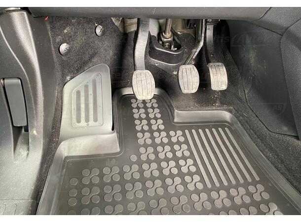Bilmattor. Fram. Gummi Fiat Doblo 2023-> 