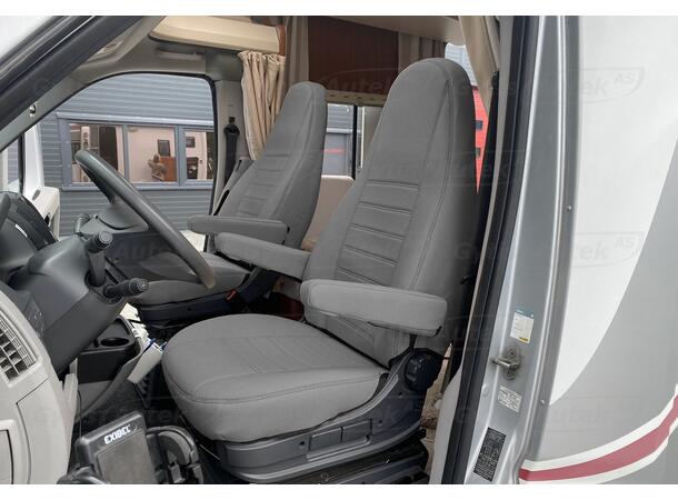 Bobil setetrekk. Grå Eura Mobil Ducato 2006-2016 