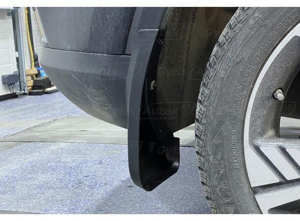Skvettlapper. Bak. Plast MG ZS EV 2020-2021 