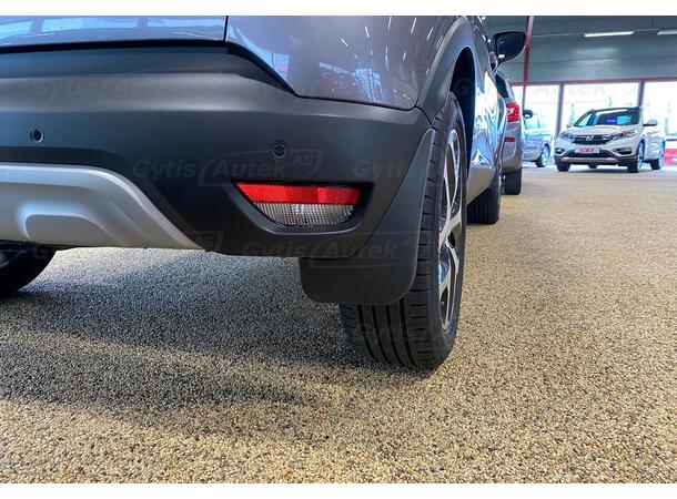 Stänkskydd. Fram och bak. Plast Renault Captur 2020-> 