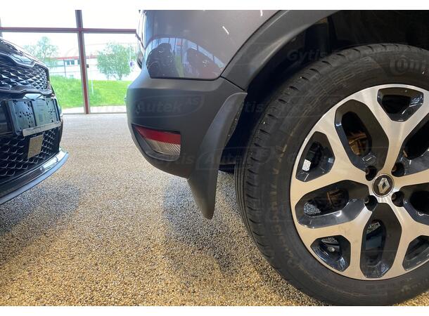 Stänkskydd. Fram och bak. Plast Renault Captur 2020-> 