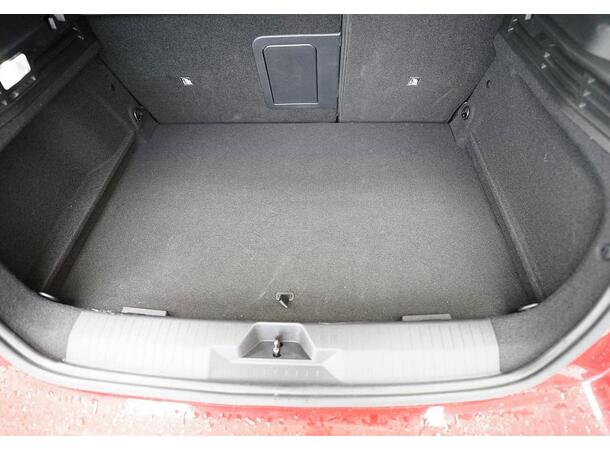 Bagagerumsmatta. Plast Opel Astra L 2022-> HKB 
