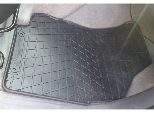 Bilmattor | Toyota Hilux 2005-2011 | gytek.se