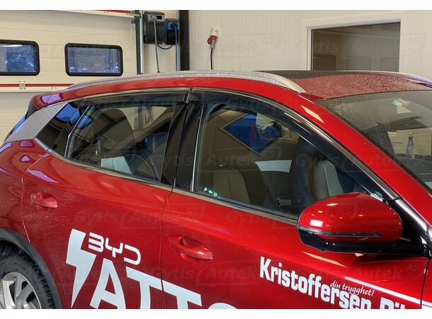 Vindavvisare. Med kromlist BYD Atto3 2022-> 
