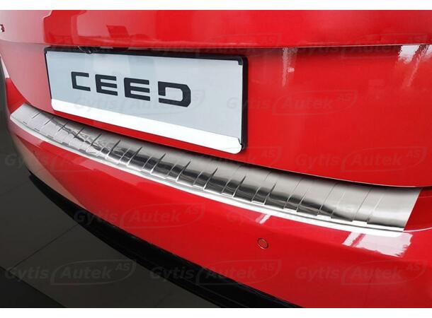 Bakfangerbeskytter til Kia Ceed 2018-> | gytisautek.no