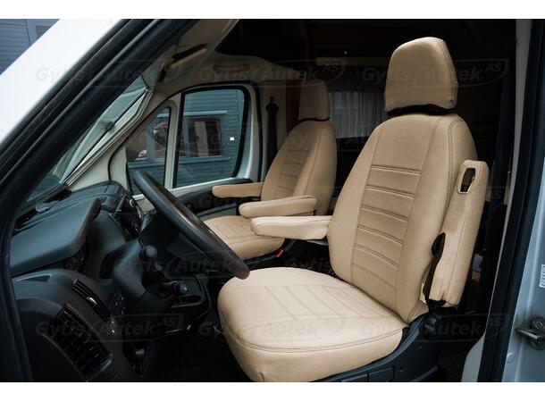 Bobil setetrekk. Beige Eura Mobil 2006-2016 sep. nakkestøtter 