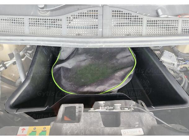 Frunk | Opel Vivaro-e 2021-> | gytek.se