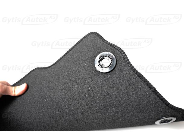 Gulvmatter | Mazda 2 Hybrid 2022-> | gytisautek.no