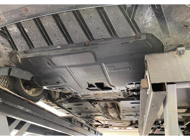 Hasplåt. Plast Volvo C70 2006-2013 