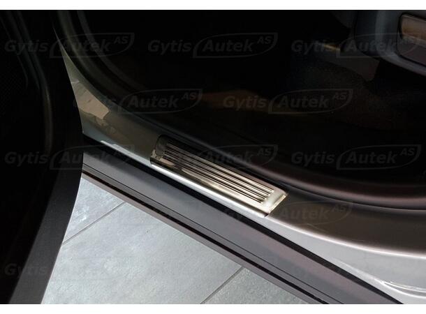 Innstigningslister i stål til Ford Kuga 2020-> | gytisautek.no