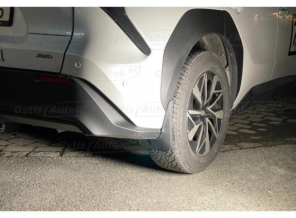 Stänkskydd. Fram och bak. Plast Subaru Solterra 2022-> 