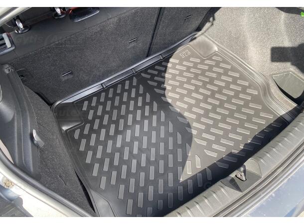 Bagagerumsmatta. Gummi BMW 1 ser. F20/F21 2011-2019 
