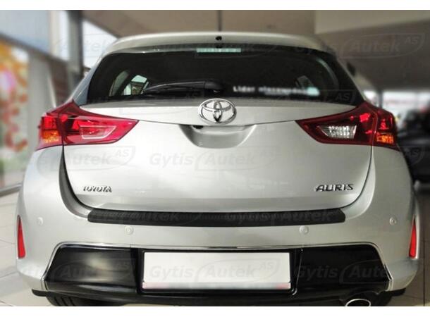 Bakfangerbeskytter til Toyota Auris 2013-2015 | gytisautek.no