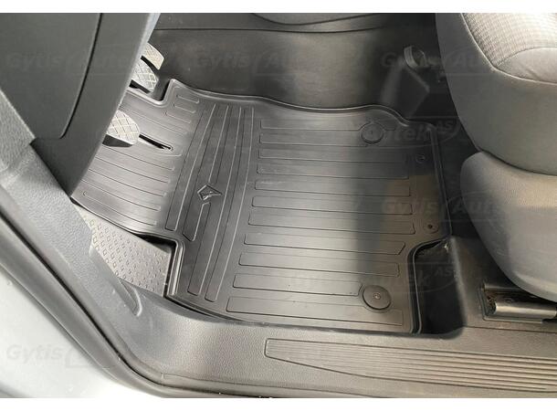Bilmattor. Fram. Gummi Ford Tourneo Connect 2023-> 
