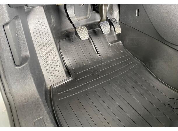 Bilmattor. Fram. Gummi Ford Tourneo Connect 2023-> 