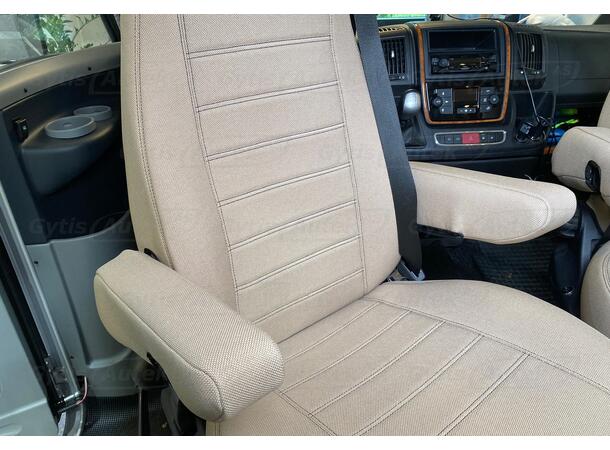 Husbil bilklädsel. Beige Eura Mobil Aguti GIS-Liner 