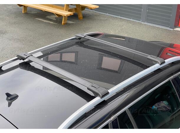 Takräcke. Wingcarrier. Svart Skoda Octavia 2013-2020 KB 