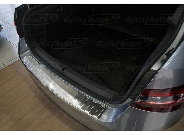 Stötfångarskydd / Lastskydd | Skoda Superb 2015-> | gytek.se
