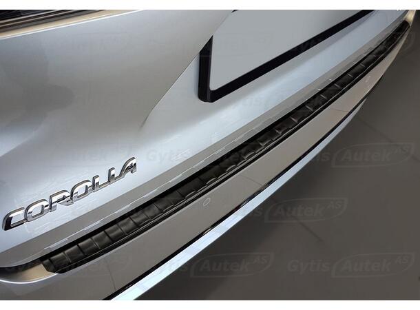 Stötfångarskydd / Lastskydd | Toyota Corolla 2019-> | gytek.se