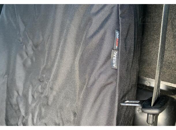 Bilklädsel. 1 + 2 säten. Polyester VW T6 2016-2024 