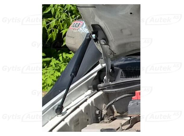 Gasfjädrar. Motorhuv Toyota Hilux 2016-> 