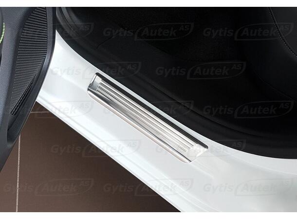 Instegsskydd till Peugeot 2008 2020-> | gytek.se