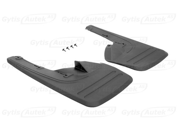 Stänkskydd. Fram. Plast Toyota Hilux 2016-> 