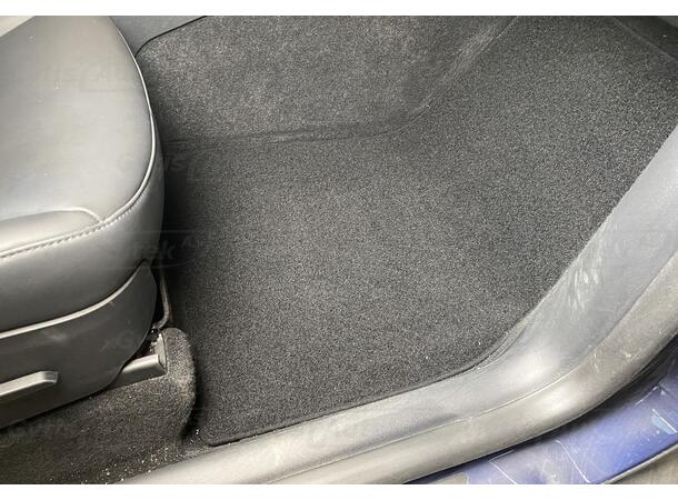 Bilmattor. Textil Tesla Model Y 2021-2025 