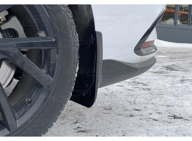Stänkskydd. Fram och bak. Plast BYD Han 2022-> 