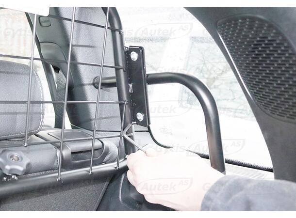 Hund-/Lastgaller till MB EQB X243 2022-> | gytek.se