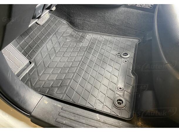 Gummimatter til Toyota Land Cruiser 150 | gytisautek.no