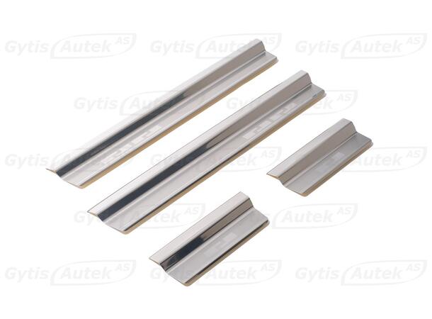 Instegsskydd till Toyota Land Cruiser 100 1998-2007 | gytek.se