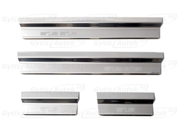 Instegsskydd till Toyota Land Cruiser 100 1998-2007 | gytek.se
