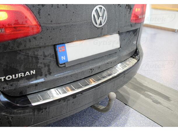 Stötfångarskydd / Lastskydd | VW Touran 2011-2015 | gytek.se