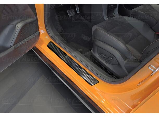 Instegsskydd. Mörk. Stål MG4 2022-> 