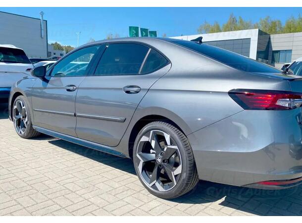 Sidolister | Skoda Superb 2024-> | gytek.se