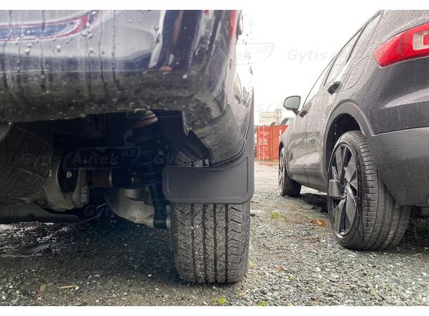 Skvettlapper | Ford F-150 Lightning 2023-> | gytisautek.no