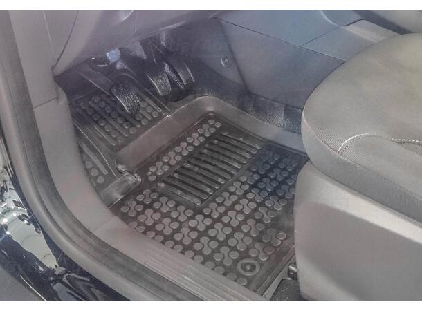 Ford Transit Courier 2014-2016 gulvmatter | gytisautek.no