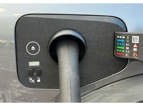 Laddlucka skydd | Renault Scenic E-Tech 2024-> | gytek.se