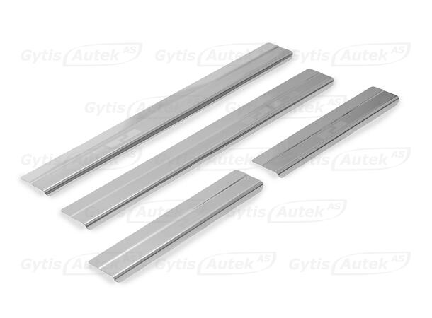 Instegsskydd till Nissan Qashqai+2 2008-2013 | gytek.se