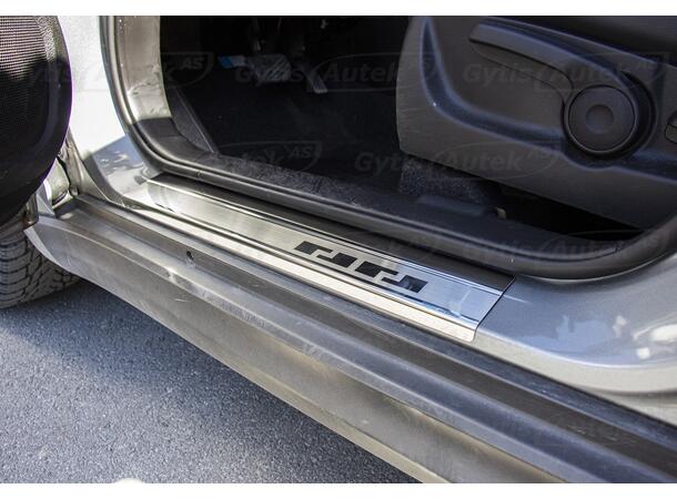 Instegsskydd till Suzuki Vitara 2015-> | gytek.se