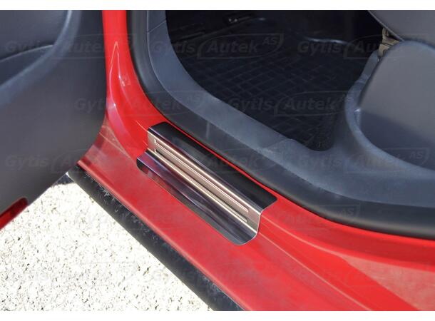 Instegsskydd till VW Golf Plus 2004-2014 | gytek.se