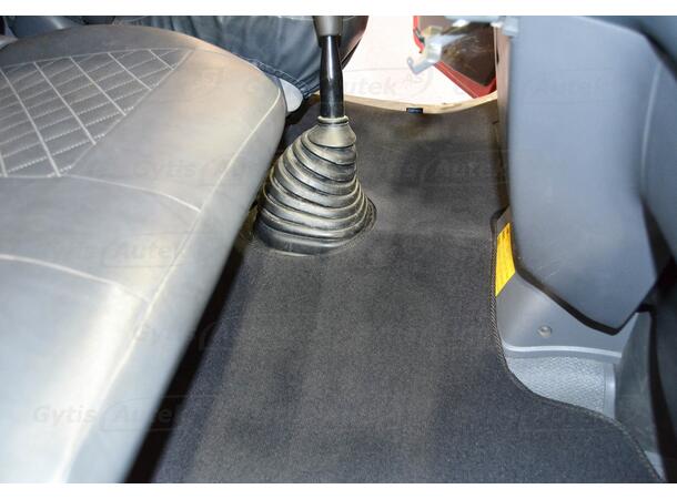 Gulvmatter i stoff til Toyota Hiace 2007-2012 | gytisautek.no